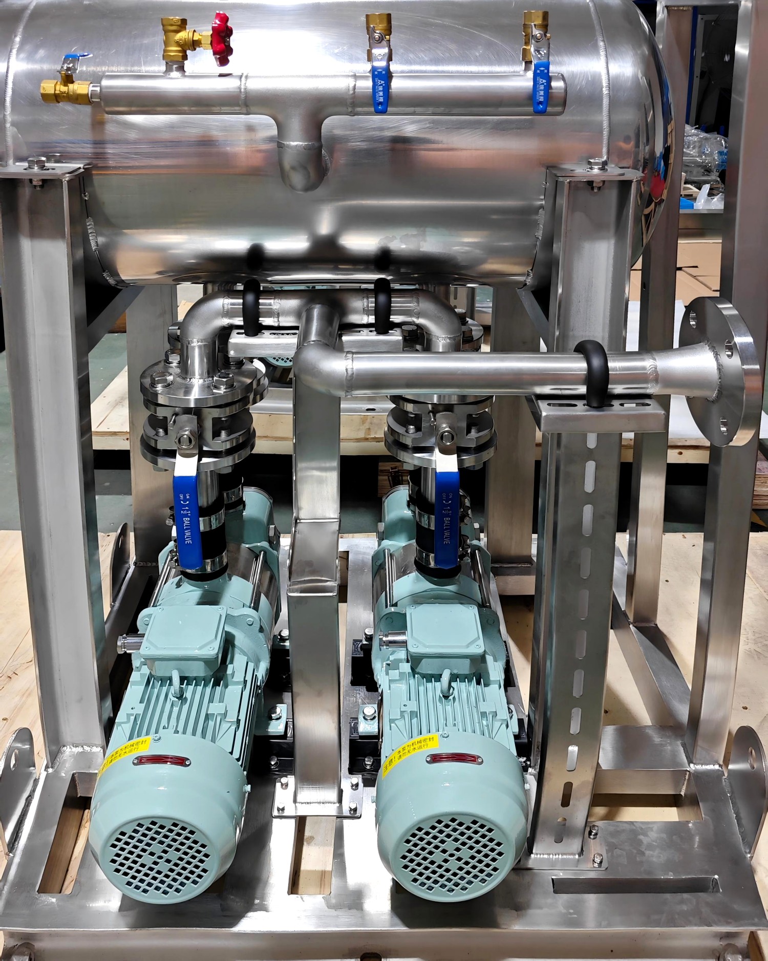 hzt029015001-15mbd-125l-double-pump-vacuum-station-packaging-view