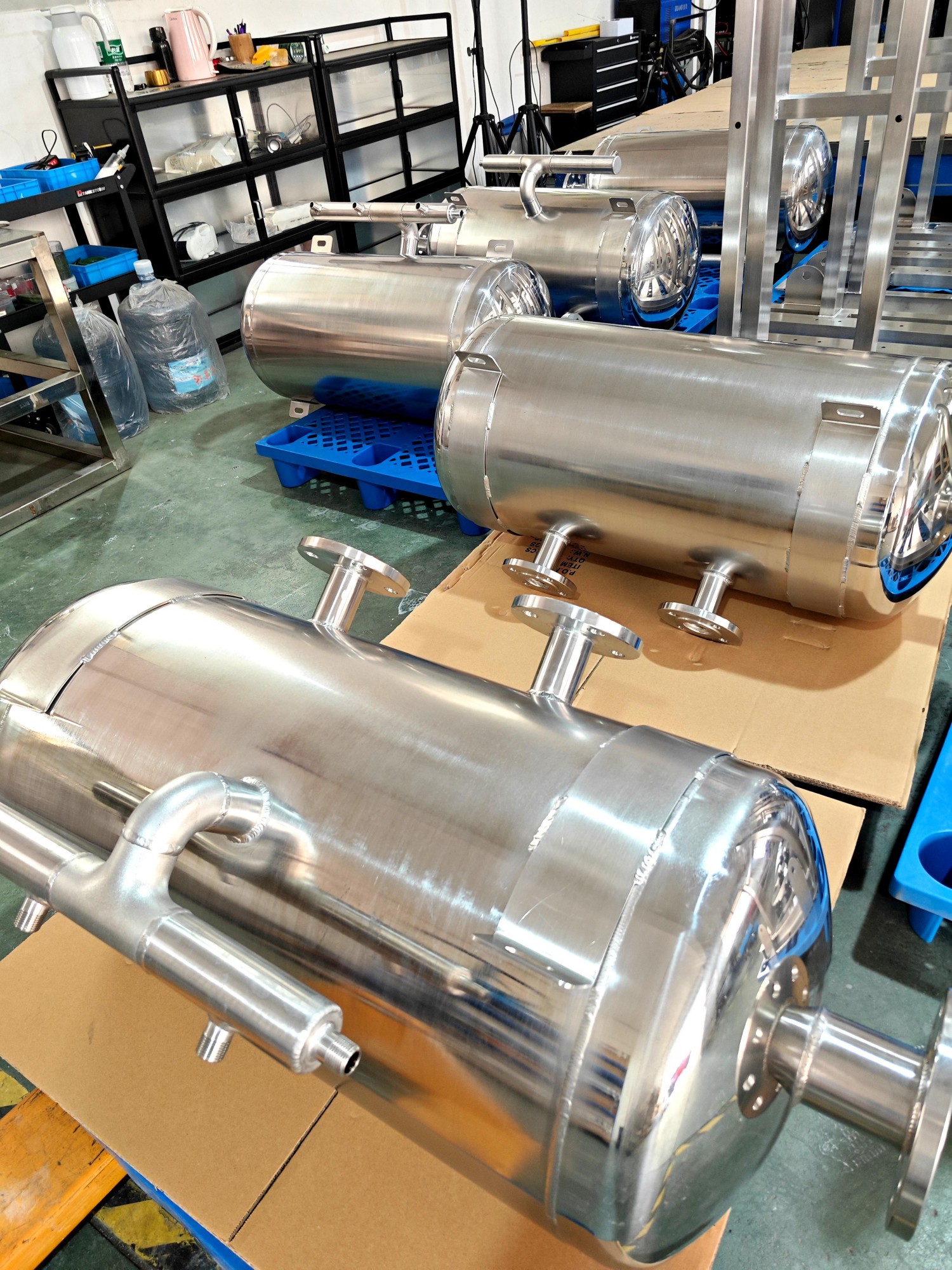 HZT029015001-15MBD 125L Vacuum Station Top View