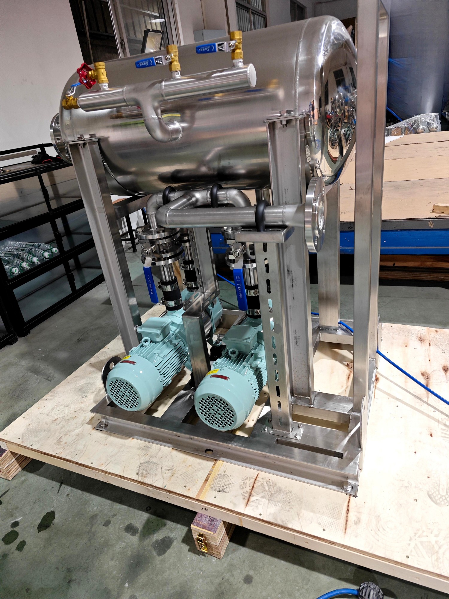 HZT029015001-15MBD 125L Double Pump Vacuum Station Main View – 316L Stainless